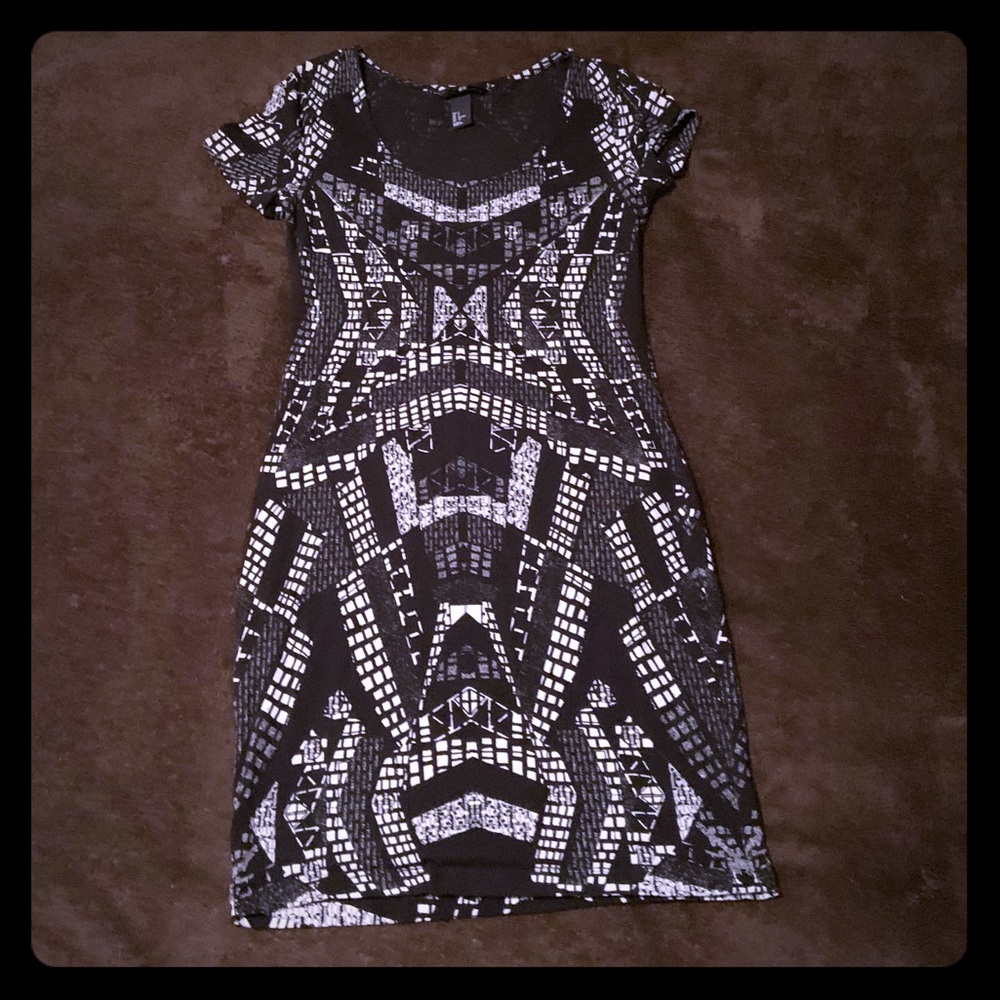2/$15 H&M Geometric Print Bodycon Dress Sz Small